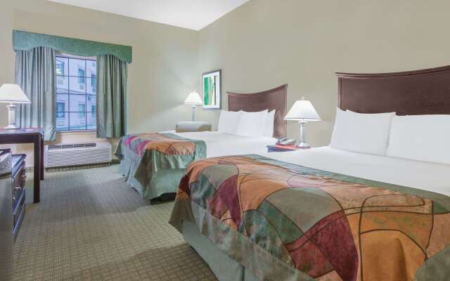 Baymont by Wyndham Wichita Falls