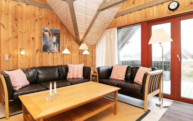 Serene Seaside Retreat in Haurvig-by Traum