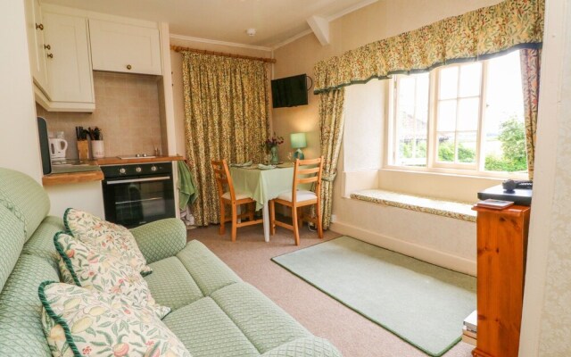 Lower Farm Annexe