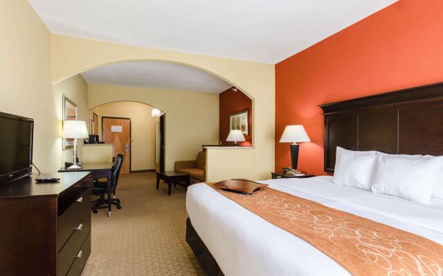 Comfort Suites Salina South