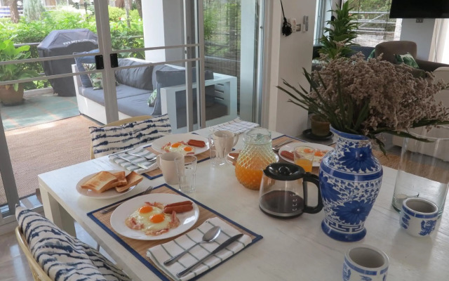 Front Samet Beach house with swimming pool