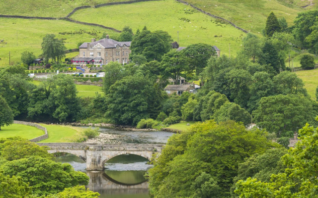 The Fell Hotel