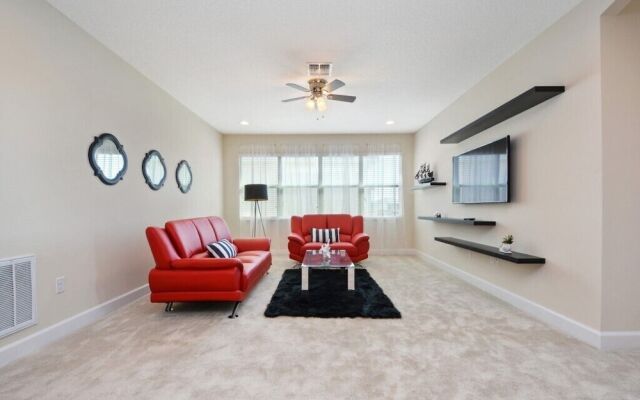 10 Bed New With Pool/spa With Lake View! 10 Bedroom Condo