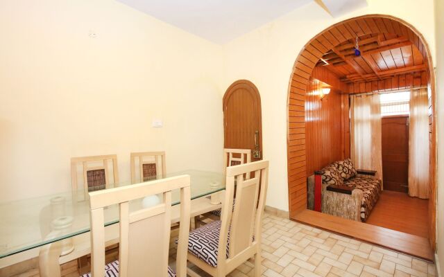 Padma Apartments Jakhu by OYO Rooms