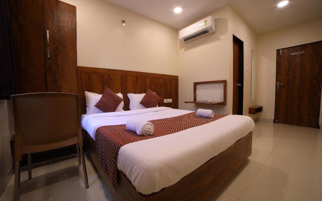 OYO 8757 Prakash Inn