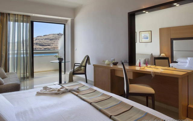 Lindos Bay Suites
