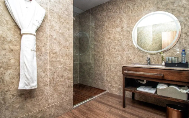 CIKA Golden Hotel and Suites