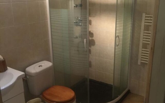 House With one Bedroom in Verdun-en-lauragais, With Pool Access, Furni