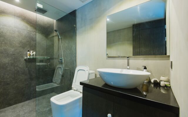 Luxury 4 Bedroom Villa Baan Rim Nam