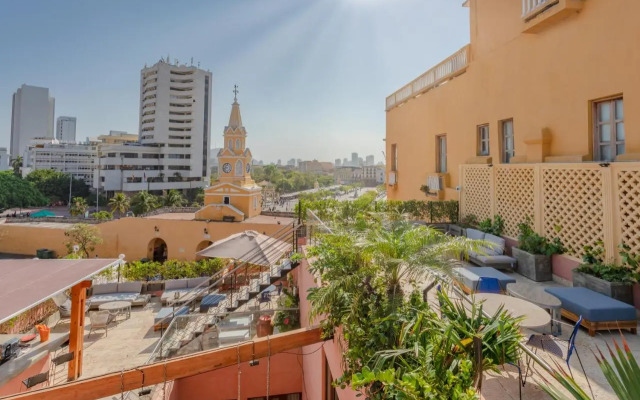 Hotel Santa Catalina By OxoHotel