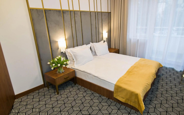 Platinum Residence Boutique Hotel