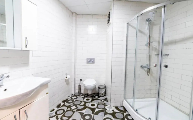 Royal Luxury Suites Hotel