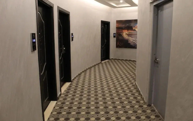 The Gulf Hotel Flats Est
