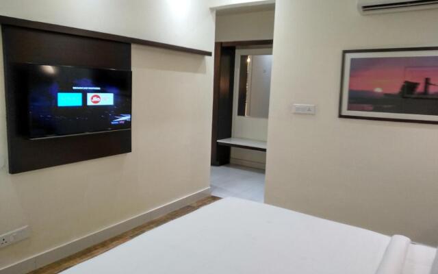Mohan Tulip Hotel