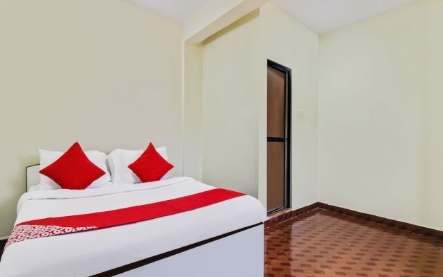 OYO 39869 Manasi Heritage