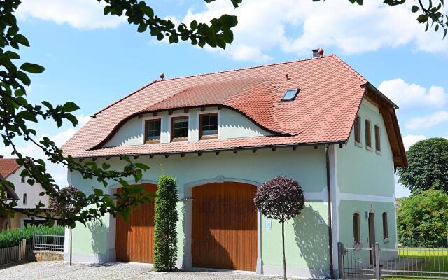 Modern Apartment in Bavaria With Garden