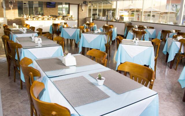 Hotel Rekinte