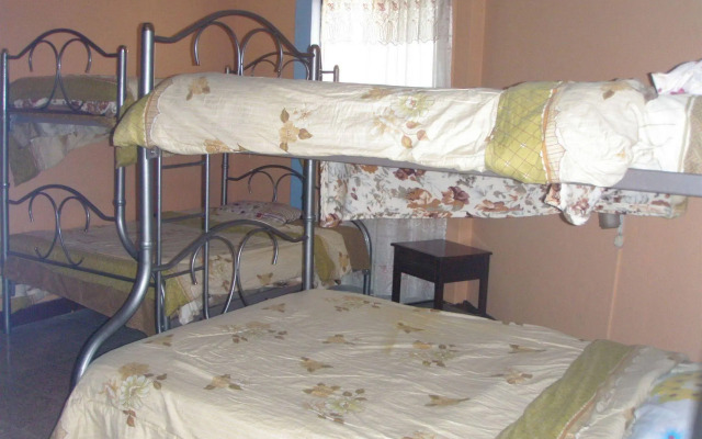 Hotel Eloy Alfaro - Hostel