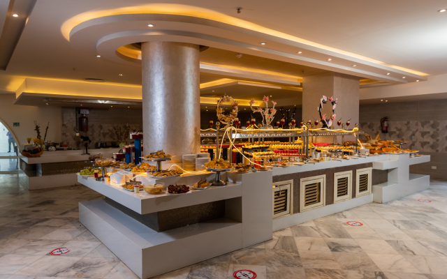 Seven Seas Jolie Bay