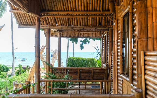 Anyavee Krabi Beach Resort