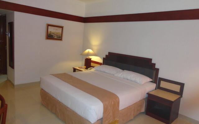 Queen Garden Hotel