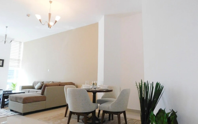 Luton Vacation Homes Continental Tower