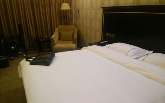Kunming Baohai Mingzhu Hotel