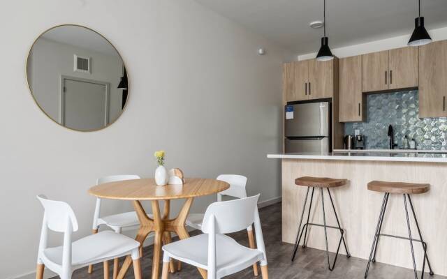 Kasa Bryn Mawr Minneapolis