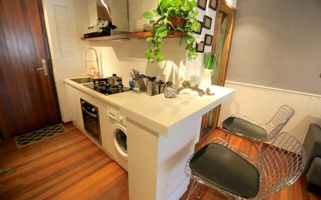 JY Distributed Theme Hotel Apartment