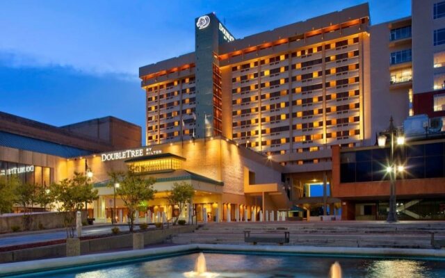 DoubleTree by Hilton Little Rock