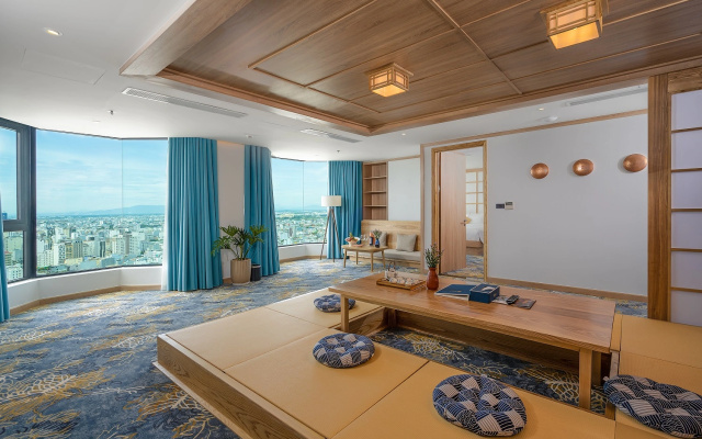 Sala Danang Beach Hotel