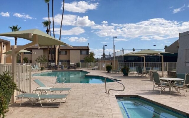 Villa Sunrise 1 Bedroom Condo by RedAwning