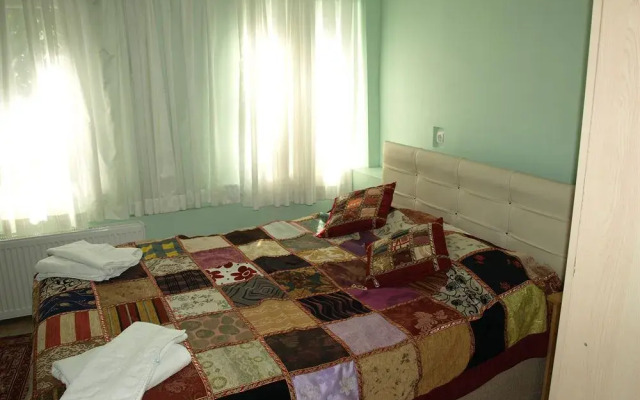 Midilli Art Family Apartment