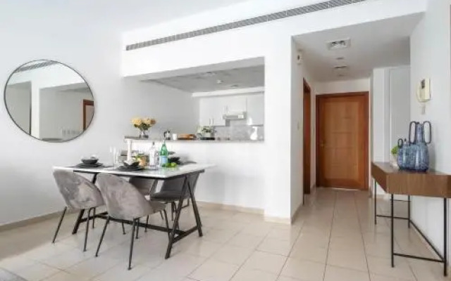 Frank Porter - Al Thayyal 2, The Greens