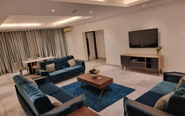 Luxury 3 bedroom apartment ikoyi with gym and pool