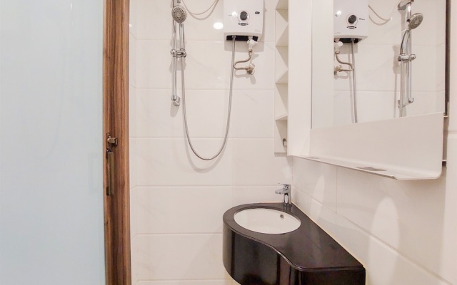 Super Homey And Nice Studio At Sky House Alam Sutera Apartment – Bathroom – Tangerang