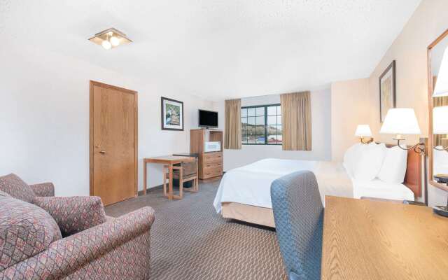 Days Inn by Wyndham West Rapid City