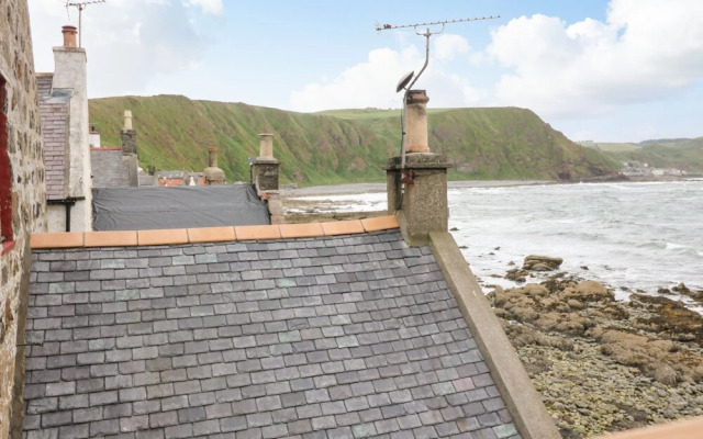 49 Crovie Village