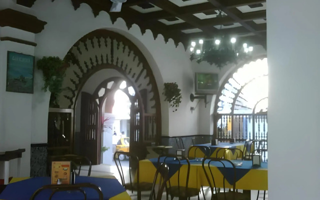 Hotel Colonial