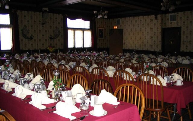 Karsten Hotel