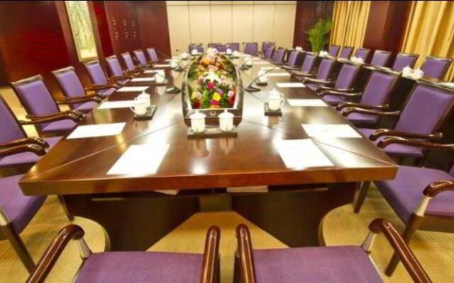 Yichang Three Gorges Dongshan Hotel