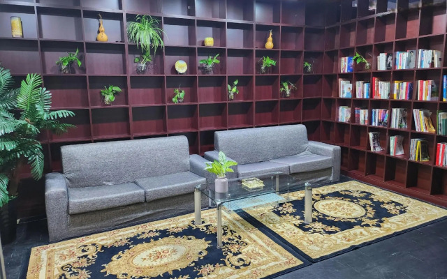 Huatai International Hotel