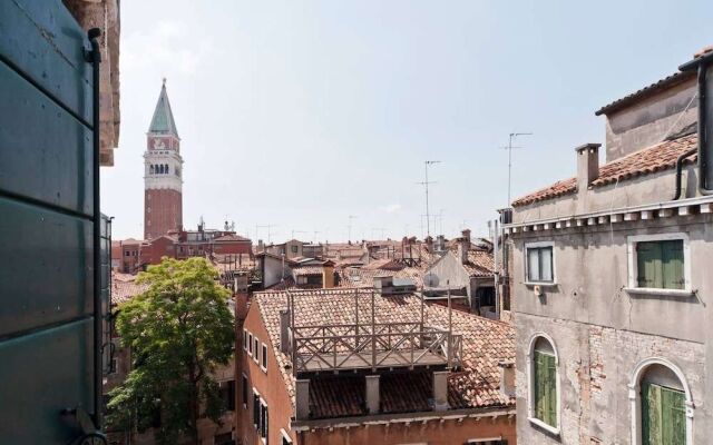 San Marco Small