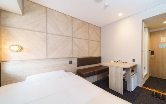 Super Hotel Midousuji Line Esaka