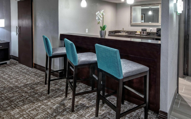 DoubleTree by Hilton Hotel Jackson