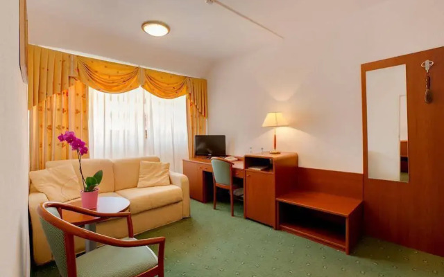 Hotel Zajazd Piastowski