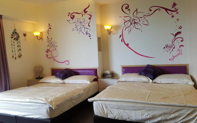 Light Dew Bed and Breakfast