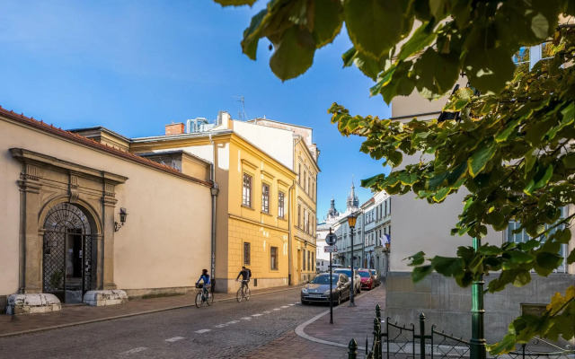 Old Town Residence - Premium Aparthotel