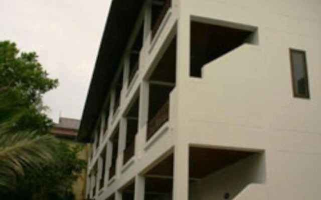 Marina Beach Resort