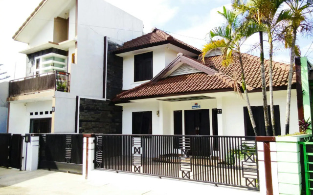 Manzila Guest House